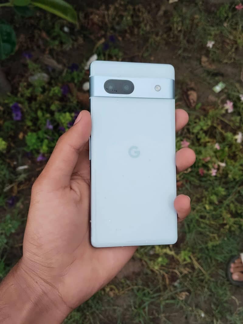 Google Pixel 7a 5