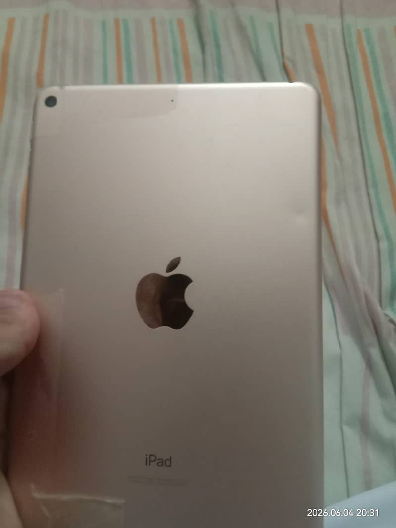 iphone mini 5 1
