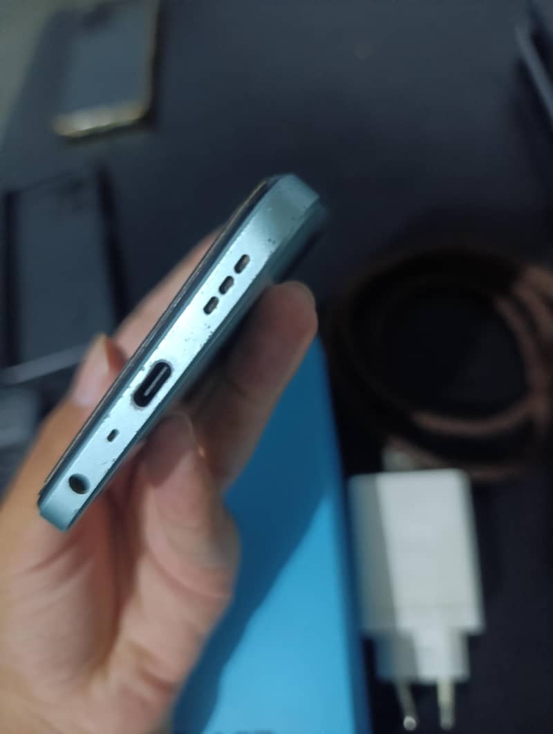 OPPO A57 6