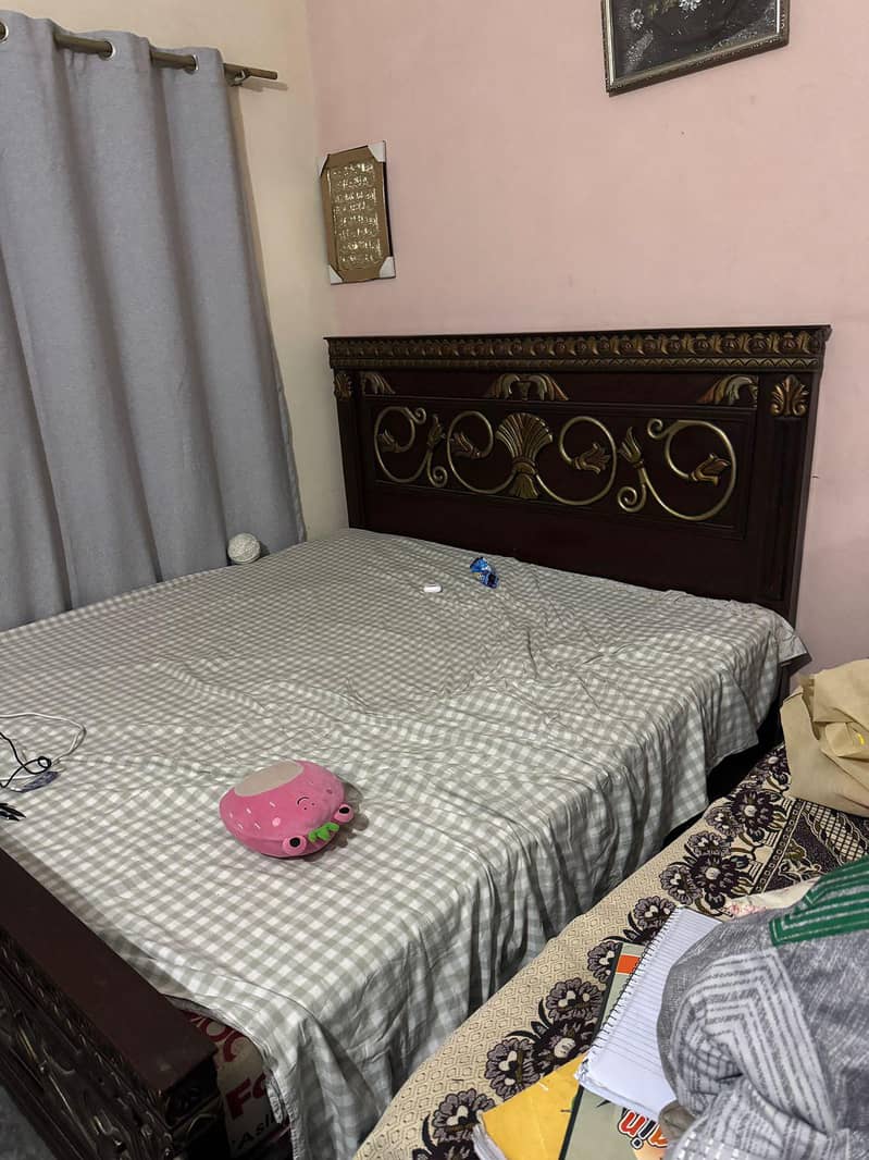 wodden bed 3