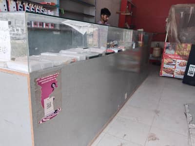 Mobile Counter With Almari