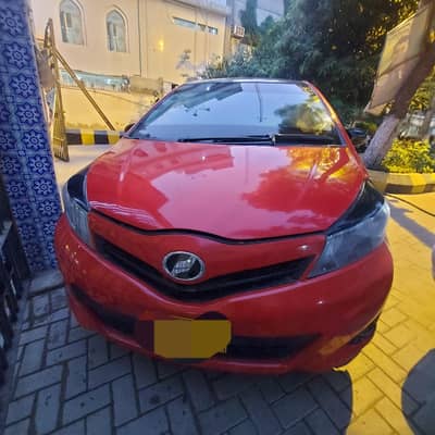 Toyota Vitz 2013