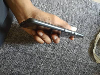 LG G7 ThinQ