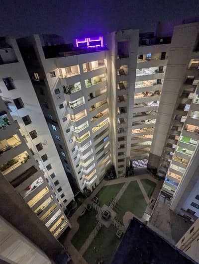 3 bed DD Flat For Sale Goldline Residency Block 16 Gulistan e Johar