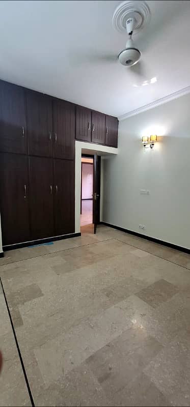 Room for rent in G-13