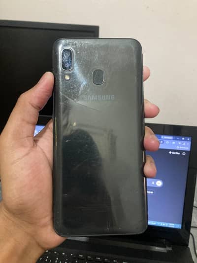 Samsung Mobile A20