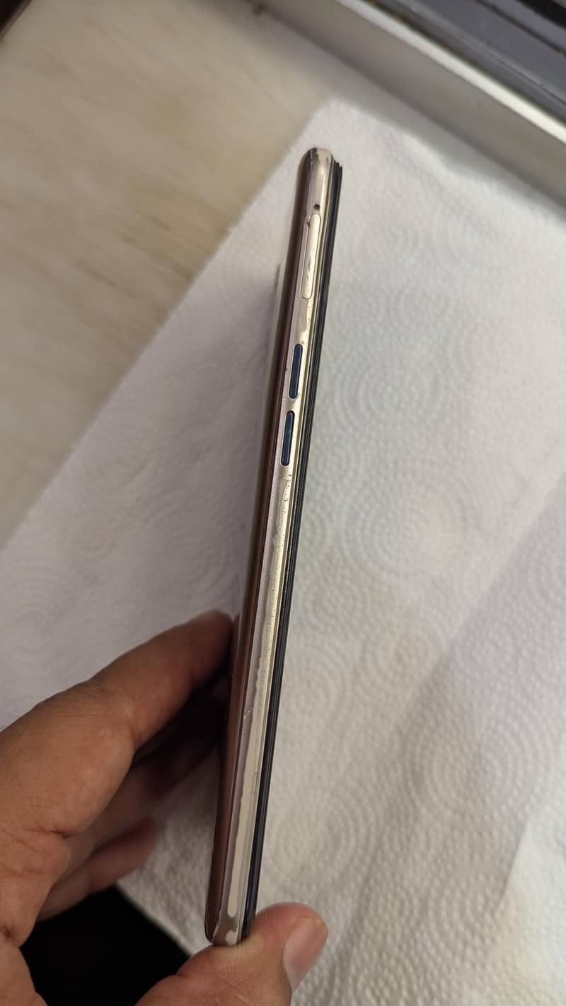 Oppo A7 3