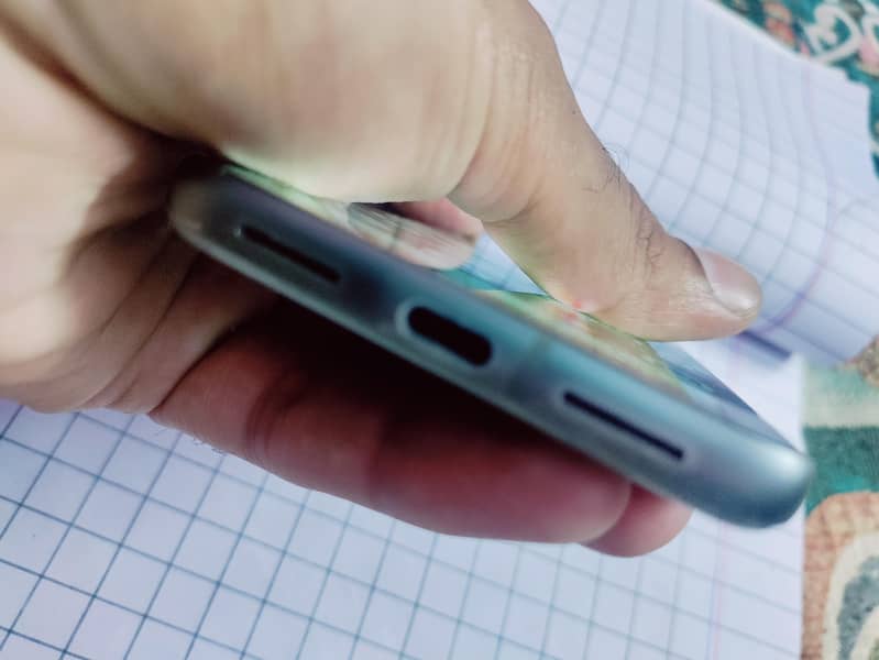 Google pixel 8 1