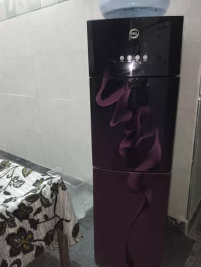 PEL Water Dispenser