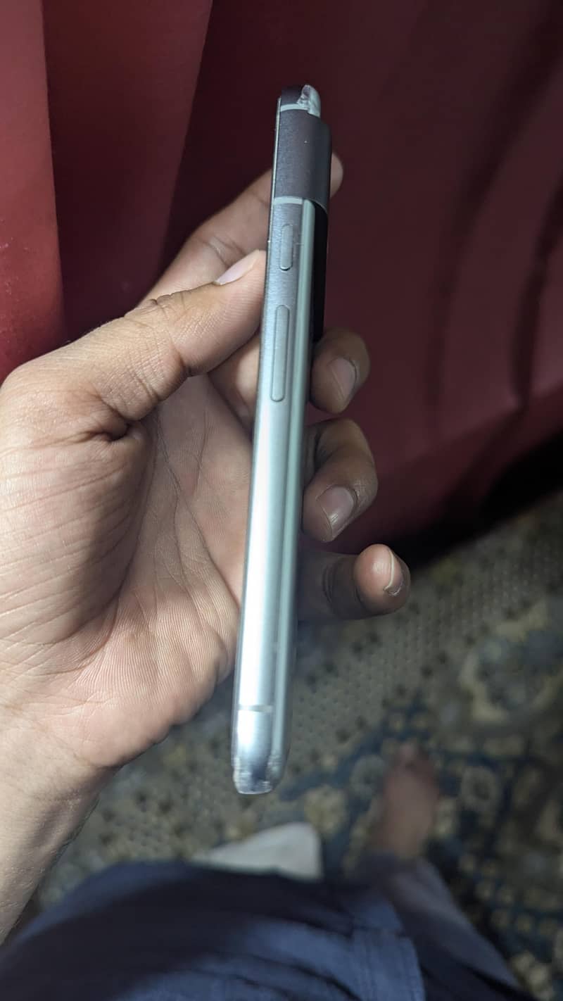Google Pixel 8 1