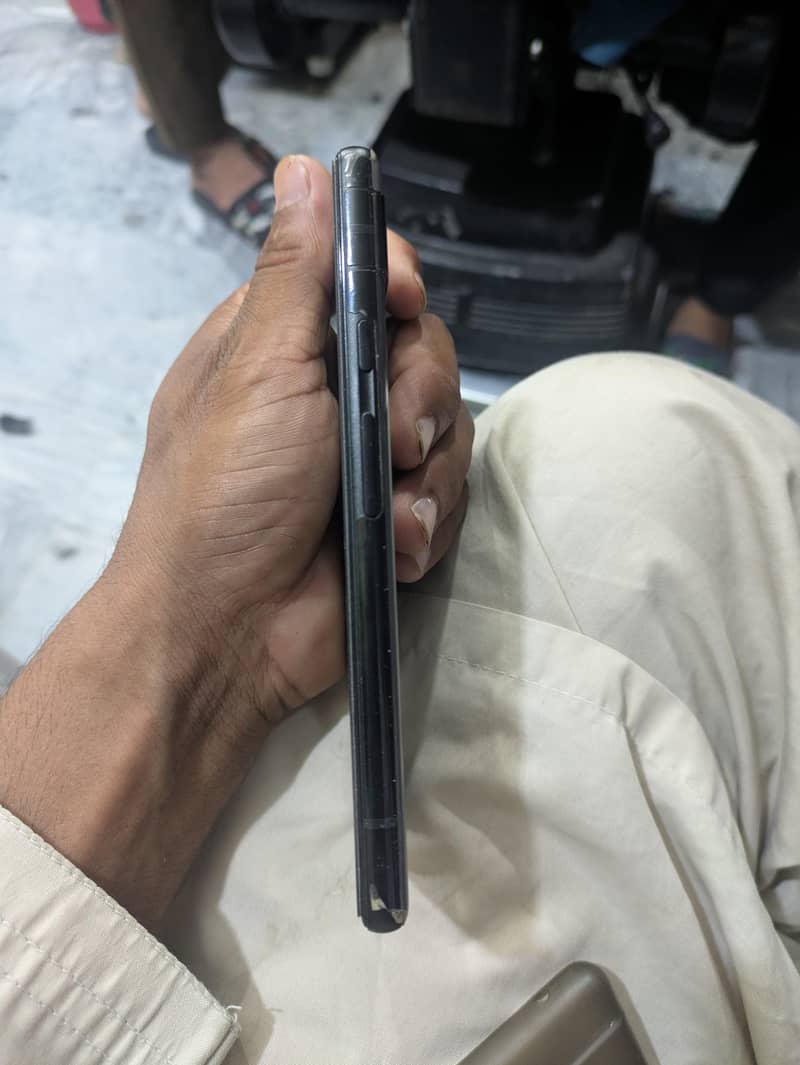 Google Pixel 6a 5
