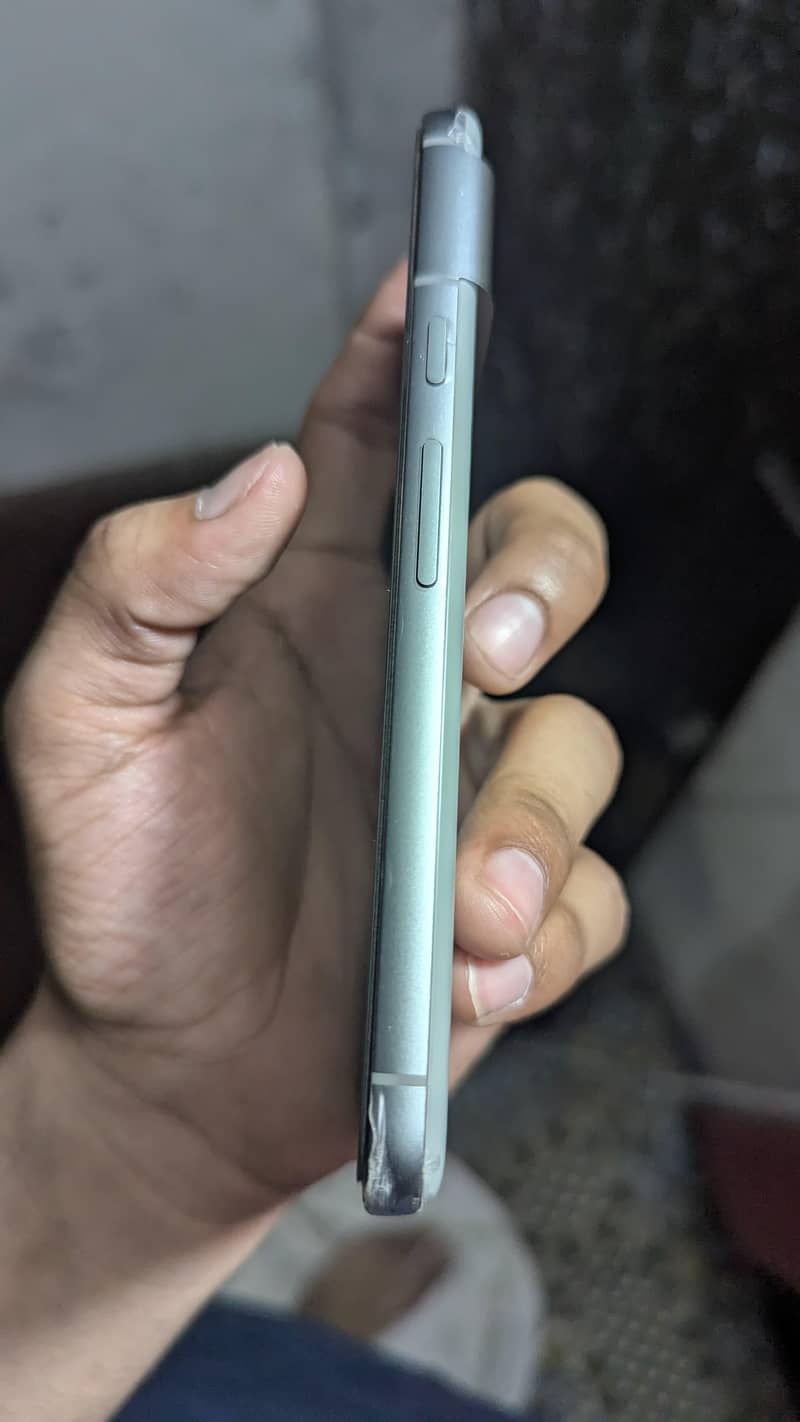 Google Pixel 8 1