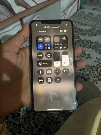 Iphone xs max Pta approved