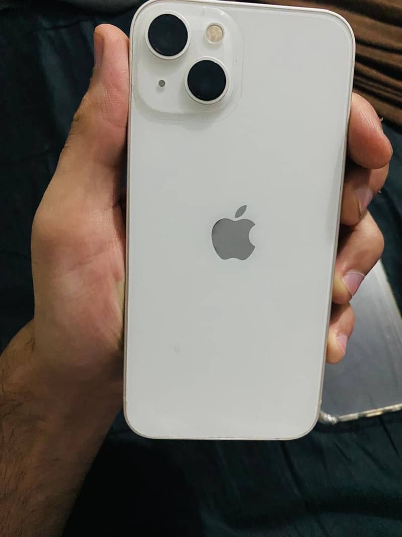 Apple iPhone 13 2