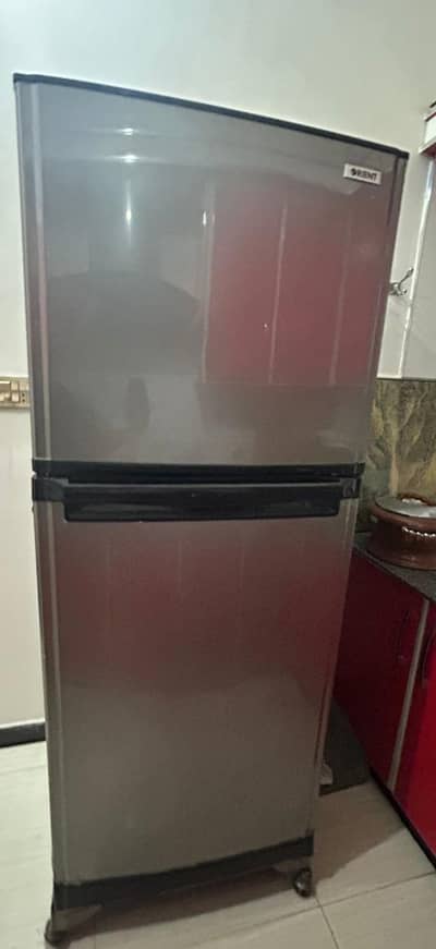 Orient Refrigerator with Stablizer