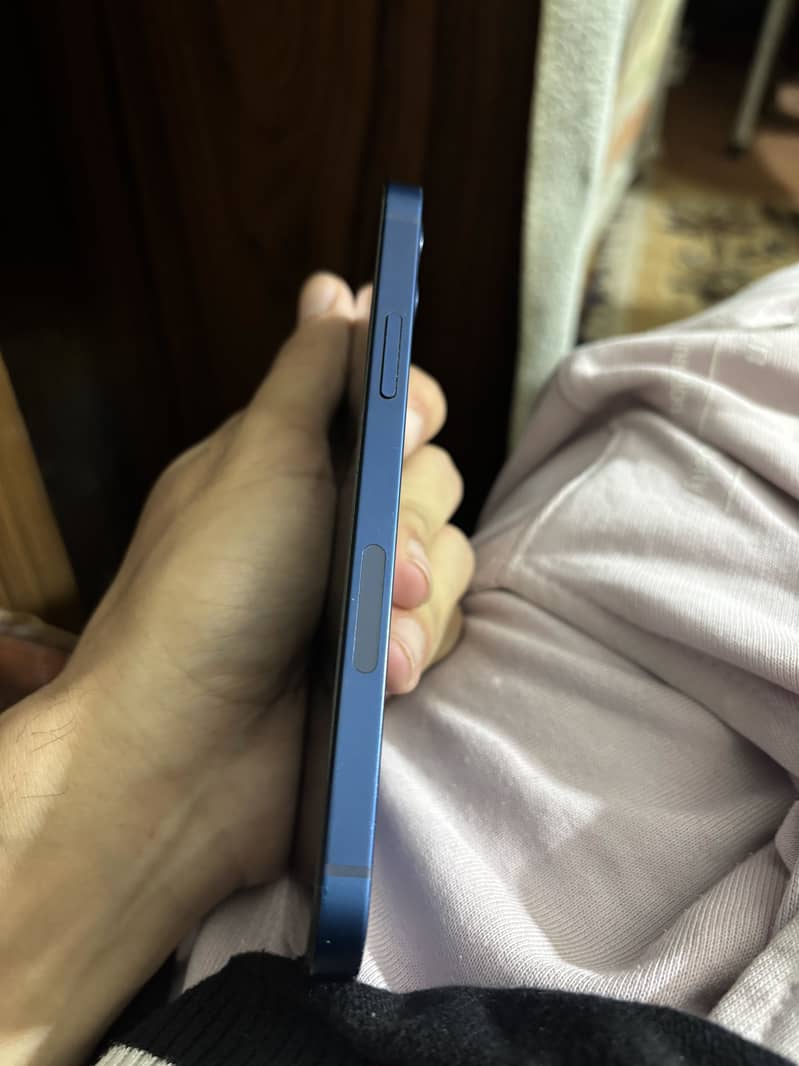 Iphone 12 64gb JV 4