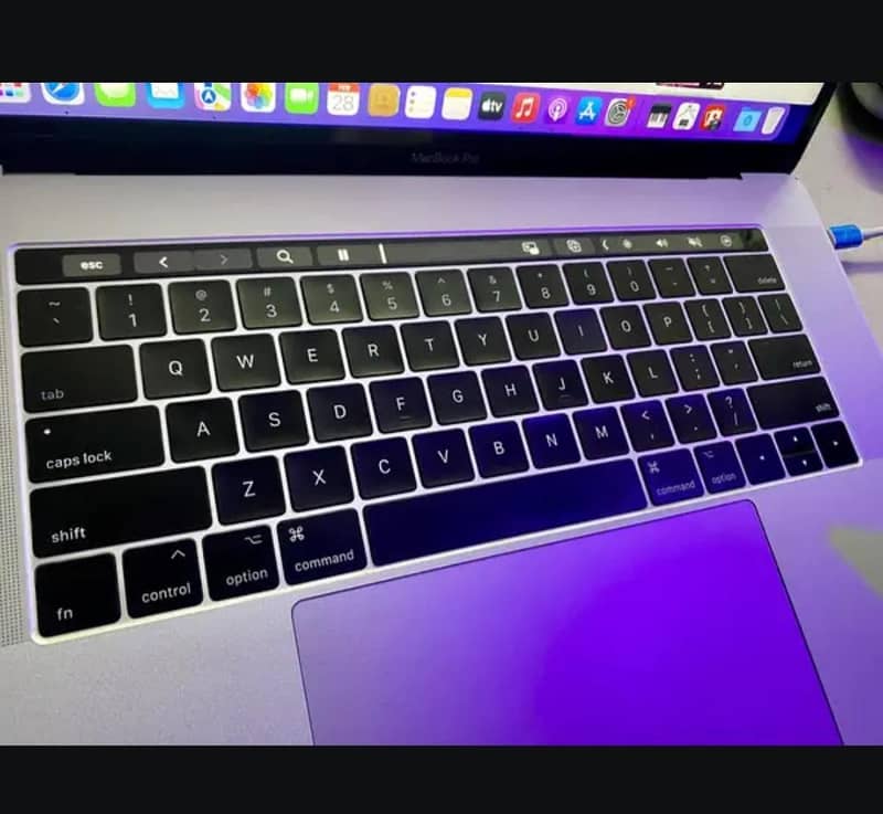 Macbook pro 2017 15.4 inch 2
