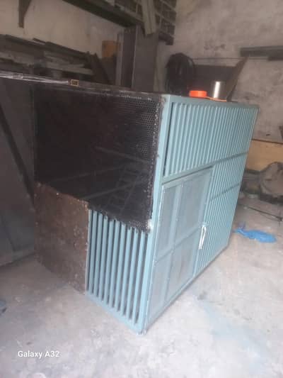 1 pinjra  urgently sale I need money