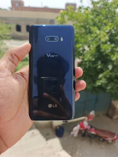LG V50S ThinQ