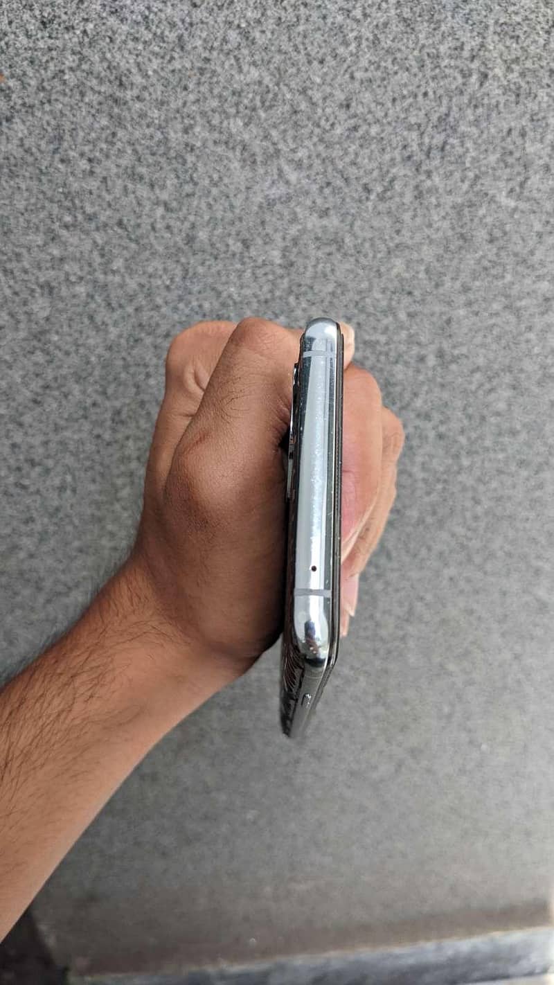 One Plus 8T 5