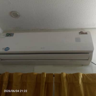 urgent sale  only Whatsapp 03197528394