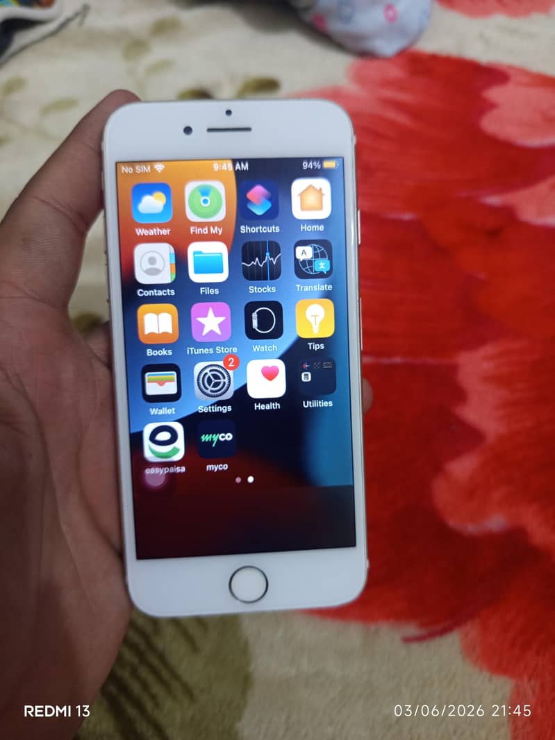 Apple iPhone 7 2