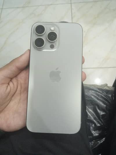 Apple iPhone 15 Pro Max