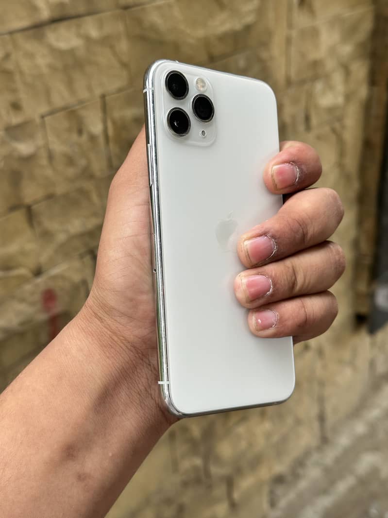 iPhone 11pro 5