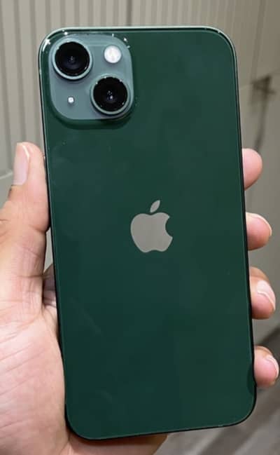 Apple iPhone 13
