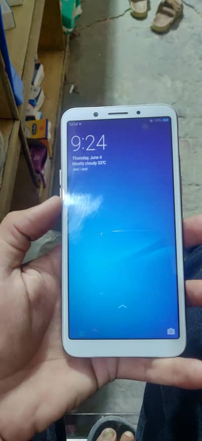 OPPO A83