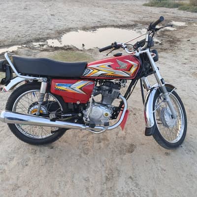 Honda 125.2025 model. (0319/6800/633)