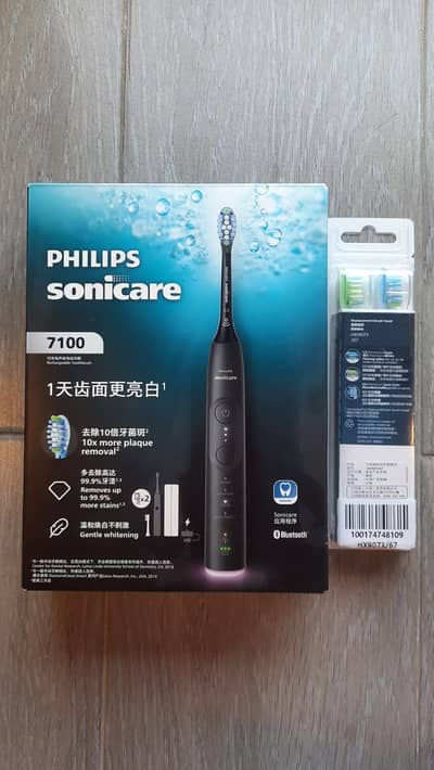 Phillips Sonicare Series 7100 Rechargeable Toothbrush