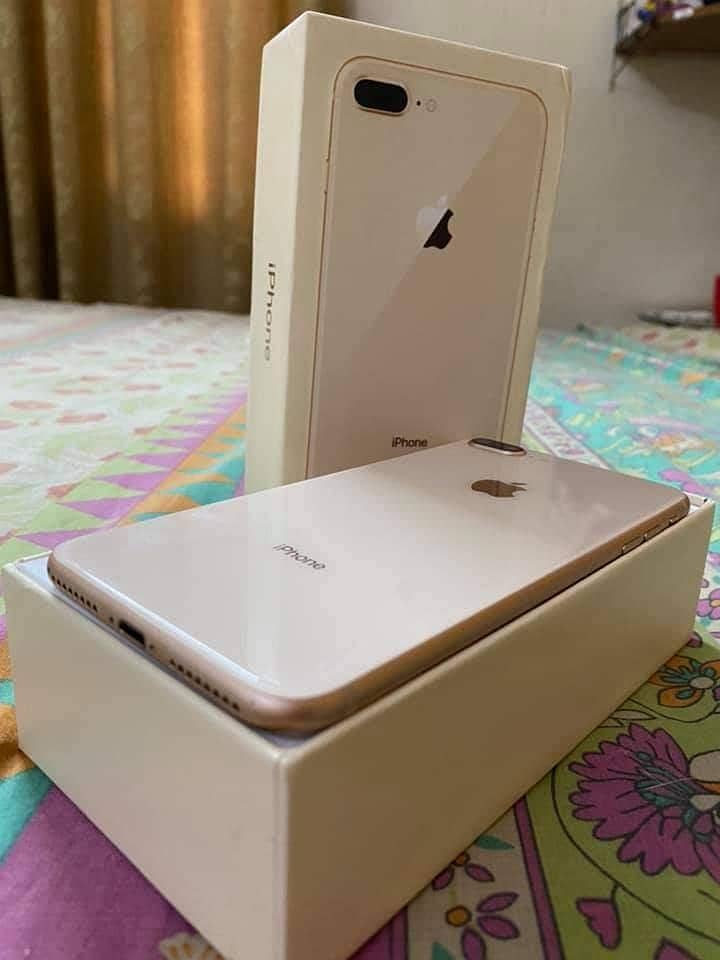 Apple iPhone 8 Plus 1