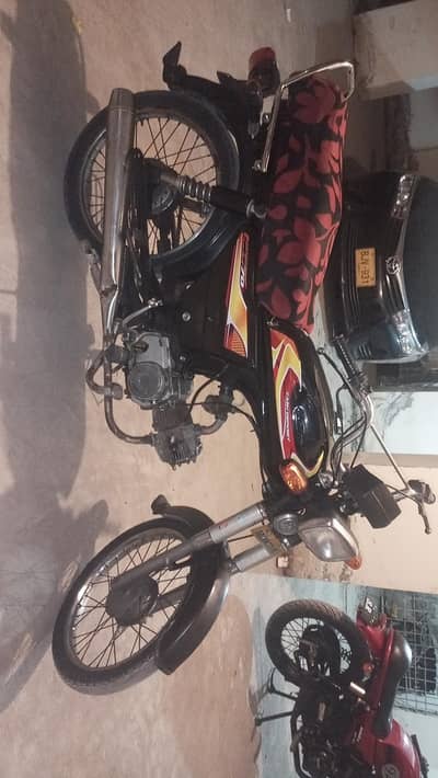2014 model karachi num 35 say kam waly rabta na karain
