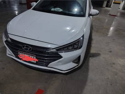 Hyundai Elantra 2021