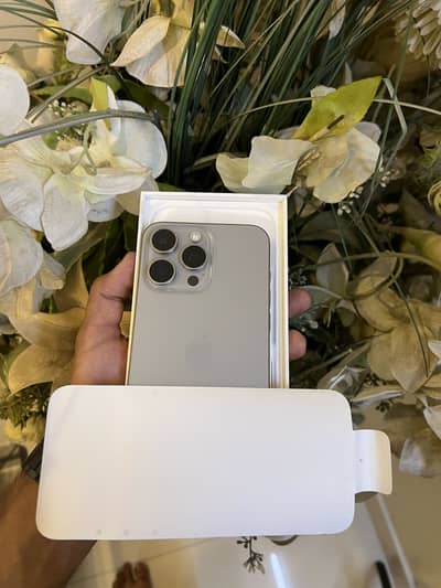 Apple iPhone 15 Pro Max