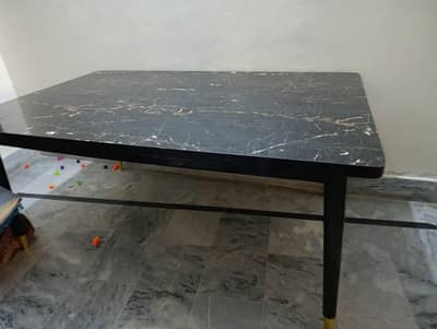 Dinning table