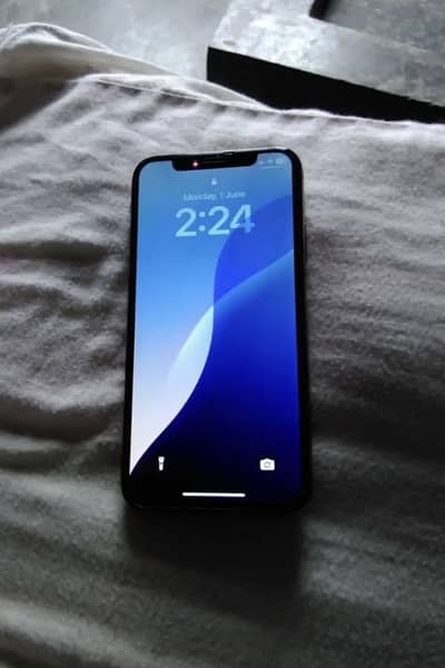 IPHONE  XS 256 EXCHANGE POSSIBLE