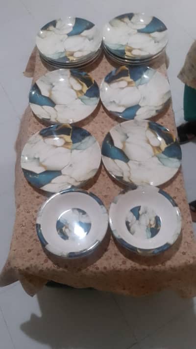 18 Pieces Dinner Set