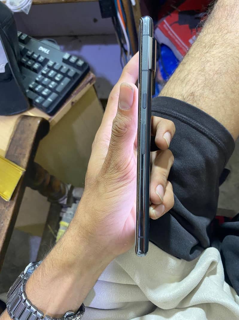 Google Pixel 7 Pro 2