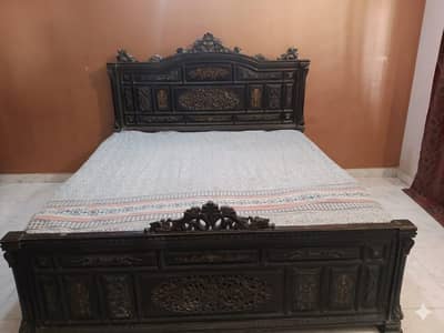 Chinioti king bed (urgent sale whole house furniture, moving out!!)