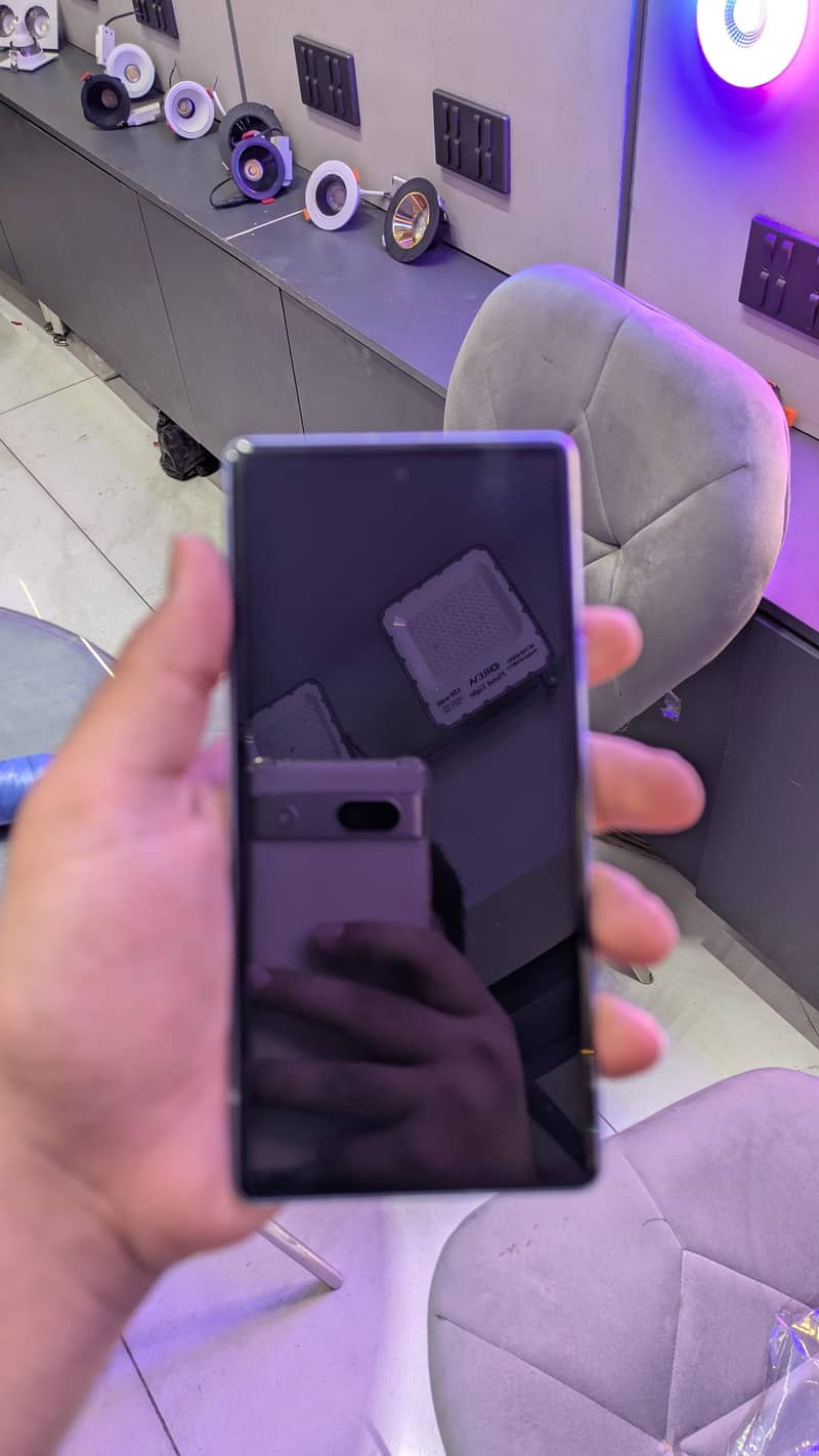 Google Pixel 7a 3