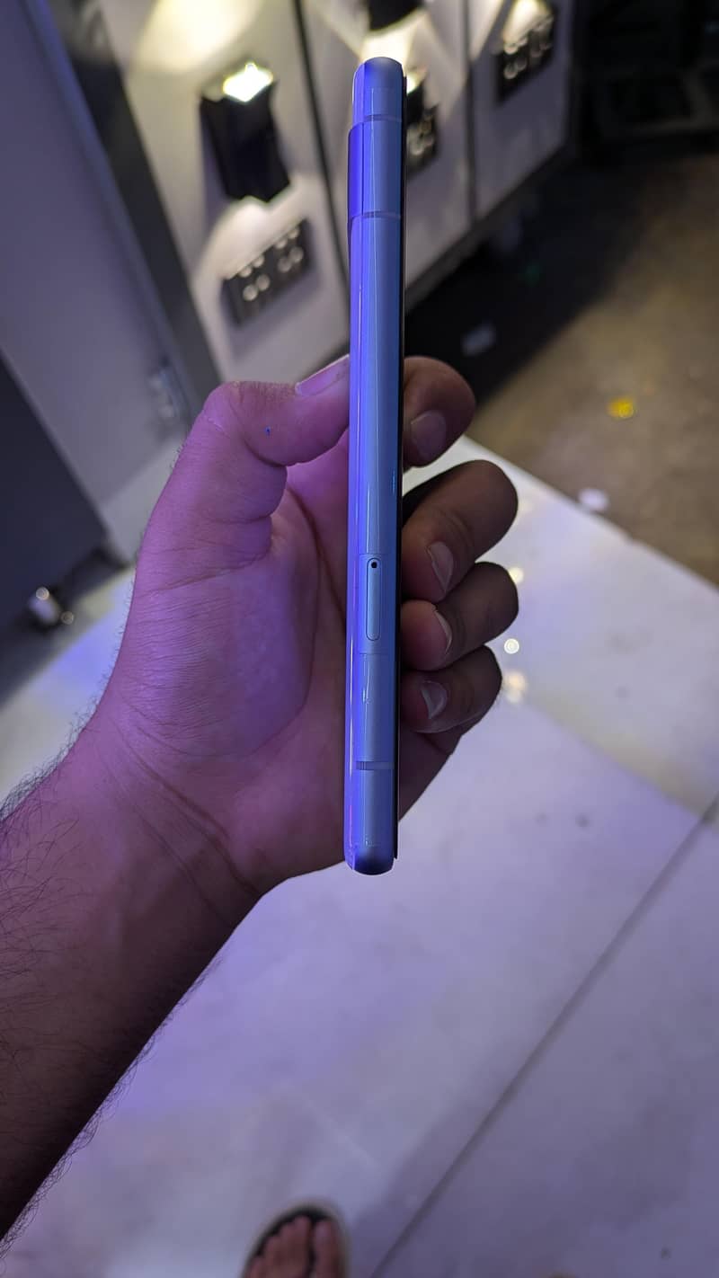 Google Pixel 7a 5