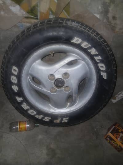 Dunlop tyre 185/75 R13