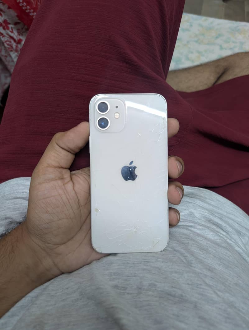 iPhone 12 2