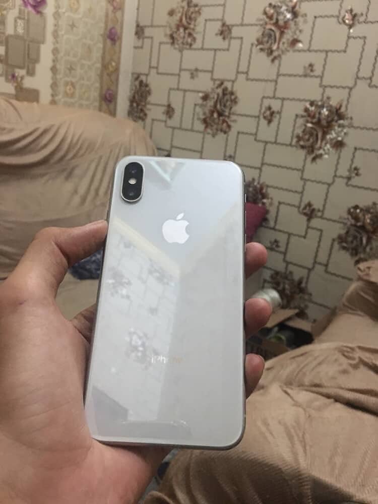 Apple iPhone X 0