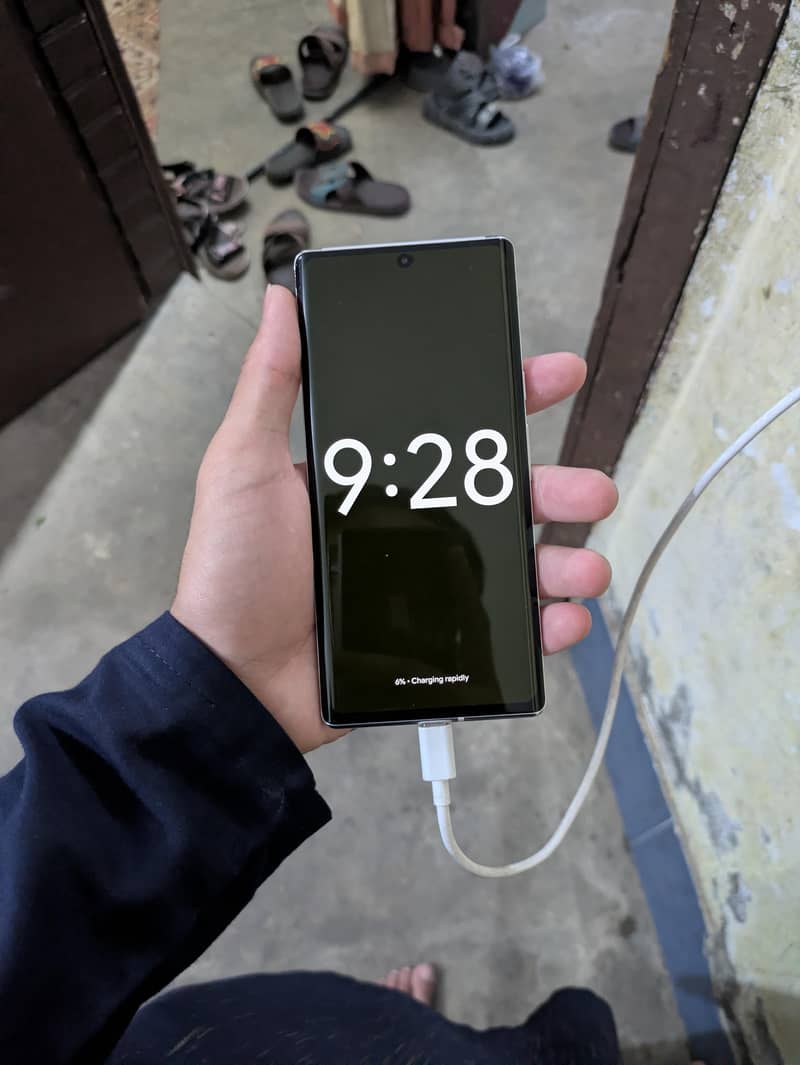 GOOGLE PIXEL 6 PRO 10