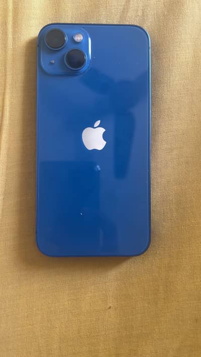 Apple iPhone 13