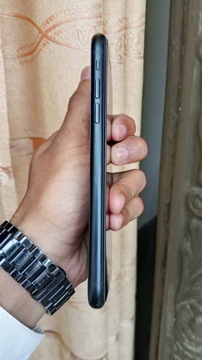 Iphone xr sale 03275094747