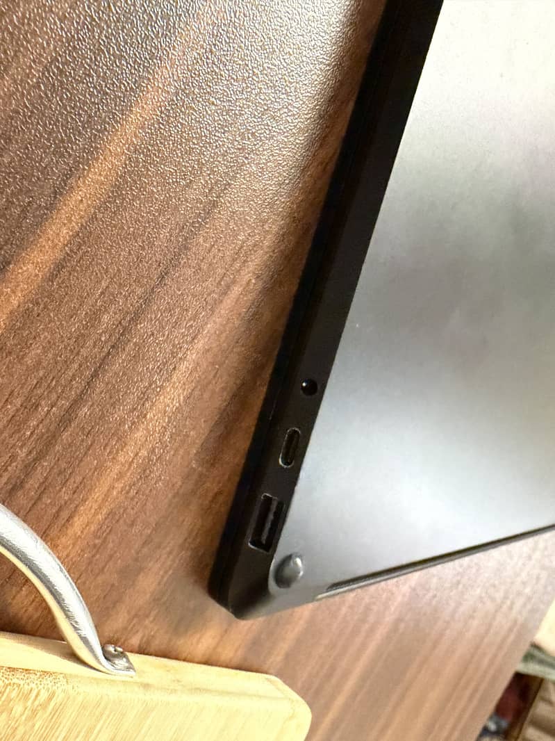 Microsoft surface laptop 4 8